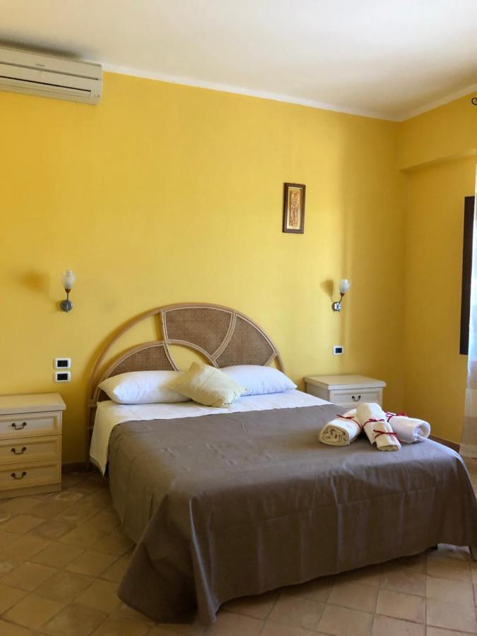 Cirò Marina Agriturismo Donna Germana מראה חיצוני תמונה